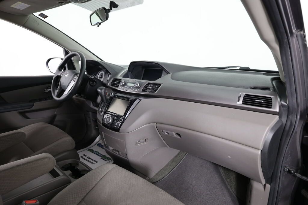 Used 2015 Honda Odyssey EX image 21