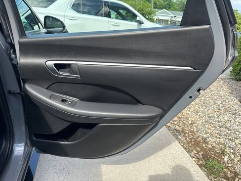 Used 2025 Hyundai Sonata SEL FWD image 43