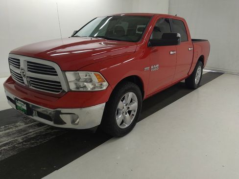 Used 2017 RAM 1500 Big Horn RWD image 2