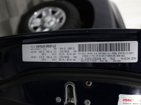 Used 2015 RAM 3500 Tradesman w/ Chrome Appearance Group image 39