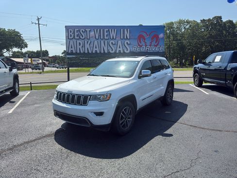 Used 2022 Jeep Grand Cherokee Limited AWD/4WD image 1