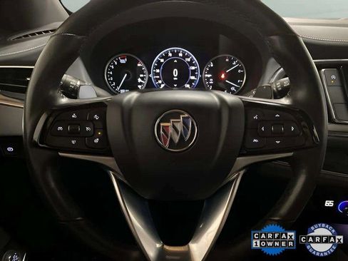 Used 2024 Buick Enclave Premium image 39