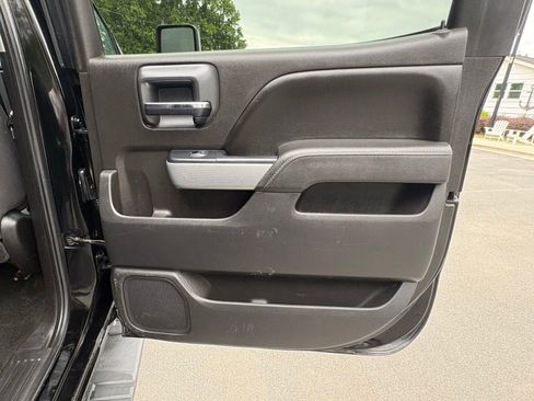 Used 2016 Chevrolet Silverado 2500 LT w/ Midnight Edition AWD/4WD image 23