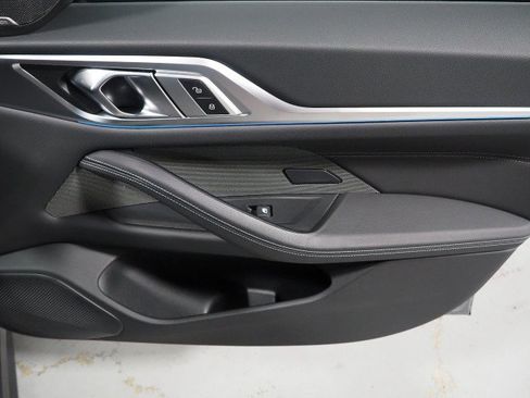 Used 2023 BMW i4 eDrive40 RWD image 63
