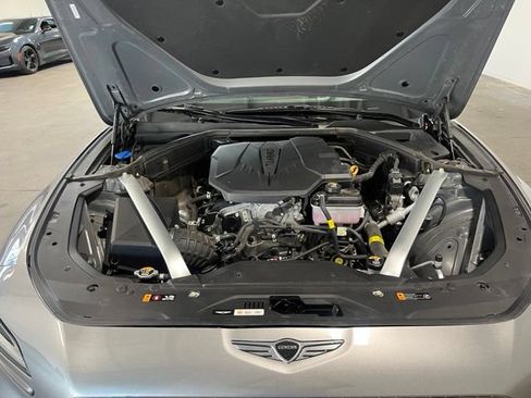 Used 2024 Genesis G70 2.5T RWD image 8