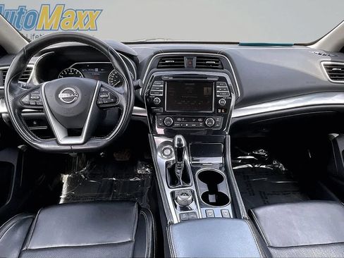 Used 2023 Nissan Maxima SL FWD image 10