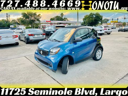 Used 2018 smart fortwo electric drive image 3