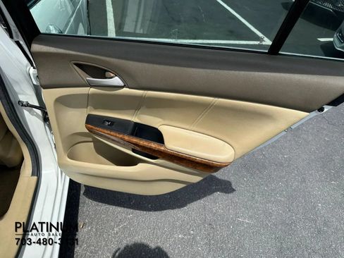 Used 2010 Honda Accord EX-L image 21