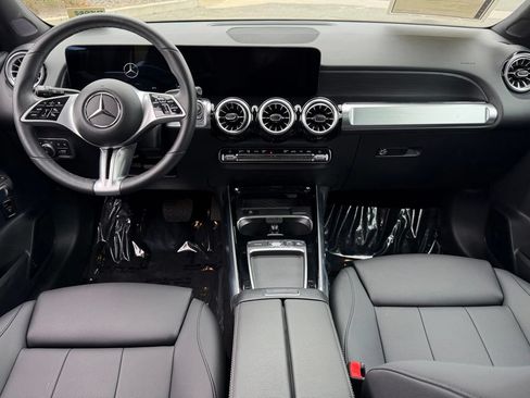 Certified 2026 Mercedes-Benz GLB 250 image 32