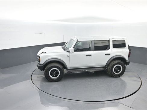 New 2026 Ford Bronco Outer Banks image 27