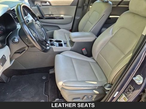 Used 2019 Kia Sportage EX AWD/4WD image 13