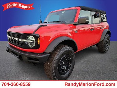 New 2023 Ford Bronco Wildtrak image 1