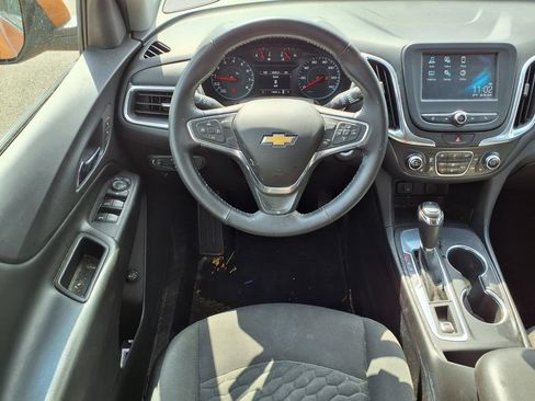 Used 2018 Chevrolet Equinox LT FWD image 10