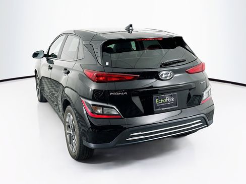 Used 2023 Hyundai Kona SE w/ Cargo Package image 5
