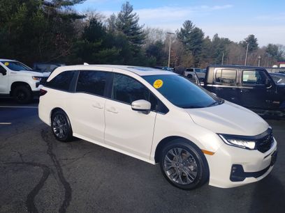 Used 2025 Honda Odyssey Touring