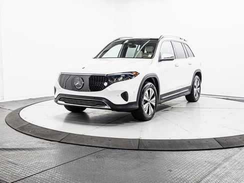 Certified 2024 Mercedes-Benz EQB 300 4MATIC image 3