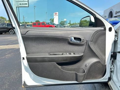 Used 2012 Chevrolet Malibu LT FWD image 17