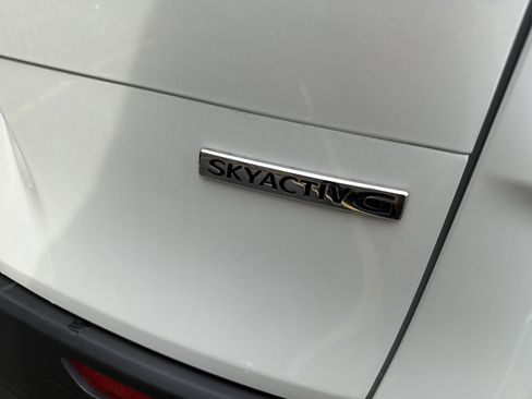 Used 2024 MAZDA CX-50 AWD 2.5 S w/ Cargo Package image 8
