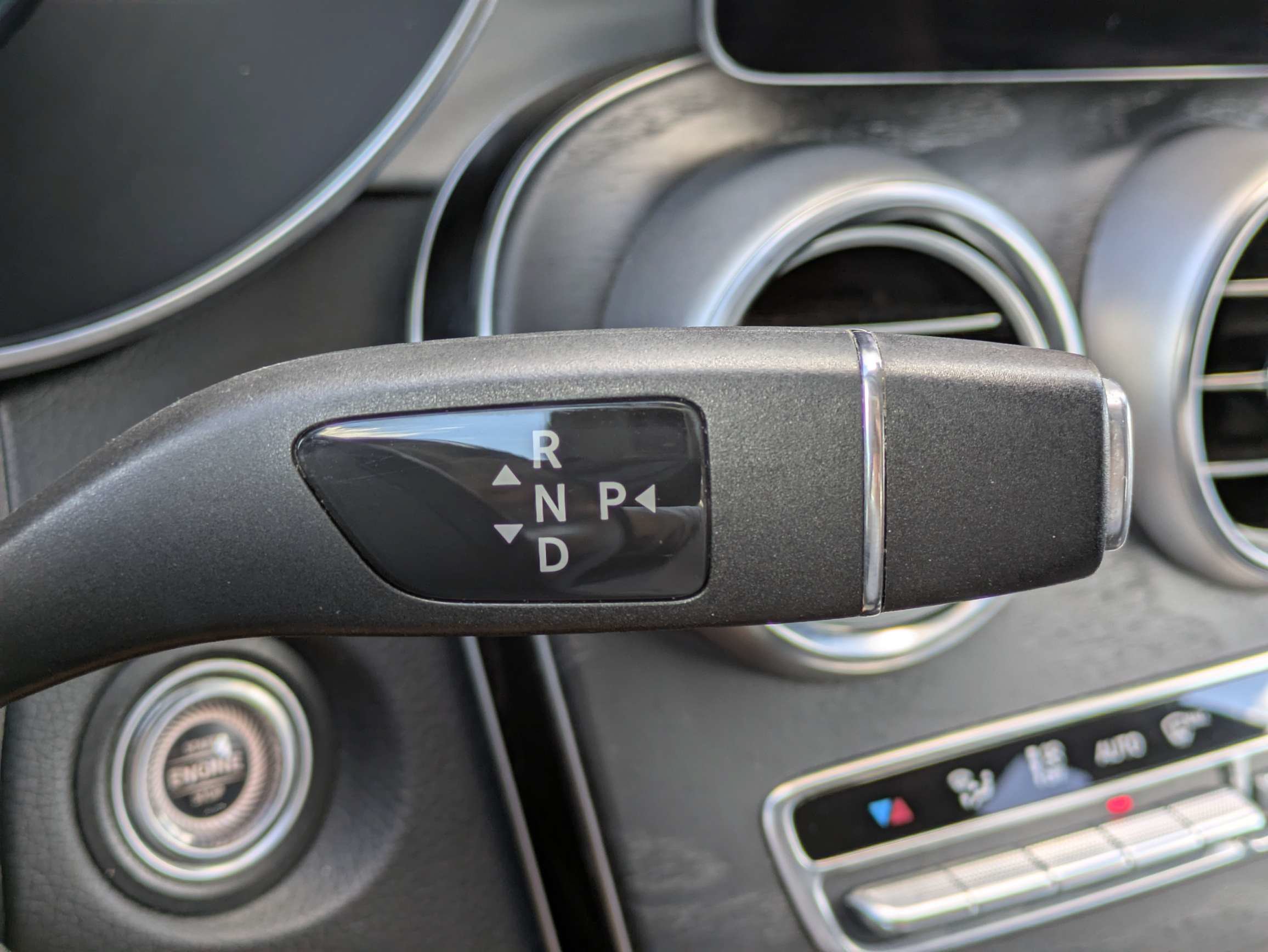 Used 2022 Mercedes-Benz GLC 300 image 24