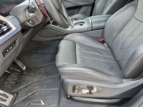 Used 2025 BMW XM AWD/4WD image 36