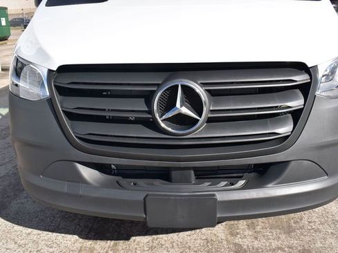 New 2023 Mercedes-Benz Sprinter 2500 image 18