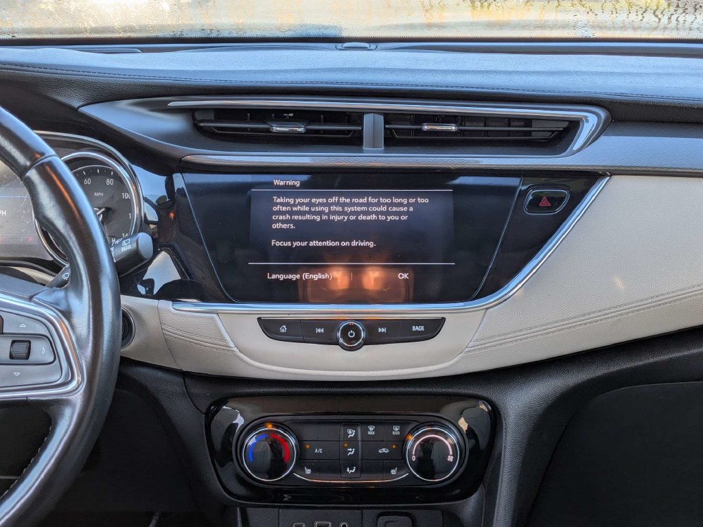 Used 2020 Buick Encore GX Preferred w/ Cold Weather Comfort Package FWD image 16