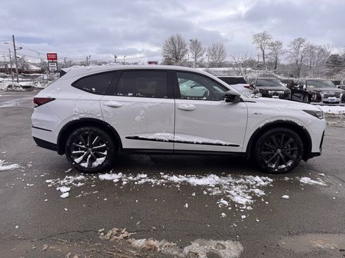 Used 2025 Acura MDX A-Spec image 5