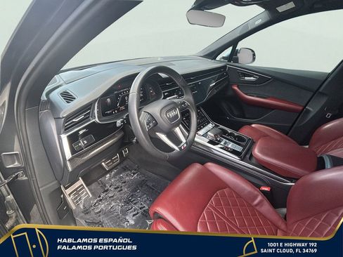 Used 2022 Audi SQ7 Prestige AWD/4WD image 13