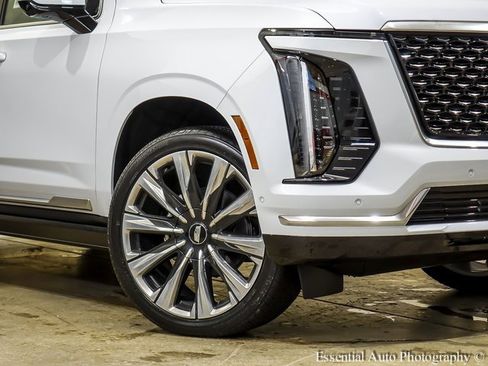 New 2026 Cadillac Escalade ESV Luxury w/ Touring Package image 3