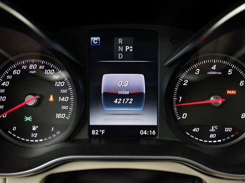 Used 2016 Mercedes-Benz C 300 4MATIC Sedan image 27