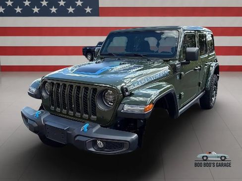 Used 2023 Jeep Wrangler Unlimited Rubicon 4xe w/ Cold Weather Group AWD/4WD image 3