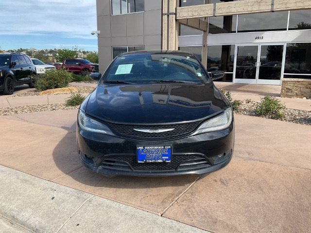 Used 2016 Chrysler 200 S w/ Navigation & Sound Group I AWD/4WD image 2