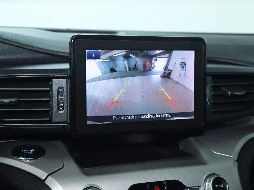 Used 2022 Ford Explorer XLT AWD/4WD image 28
