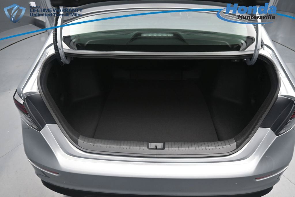 New 2026 Honda Accord LX image 11