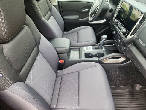 New 2026 Nissan Frontier SV AWD/4WD image 13