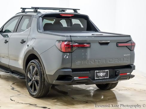 Used 2023 Hyundai Santa Cruz Night image 9