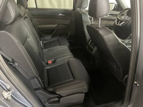Certified 2021 Volkswagen Atlas Cross Sport SEL AWD/4WD image 6