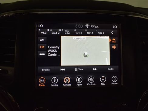 Used 2018 Jeep Grand Cherokee Limited AWD/4WD image 18