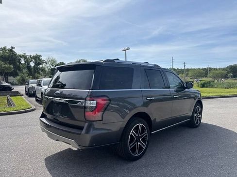 Used 2021 Ford Expedition Limited AWD/4WD image 7