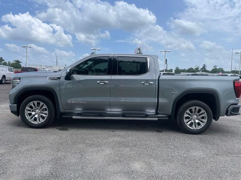 Used 2024 GMC Sierra 1500 Denali w/ Technology Package AWD/4WD image 5