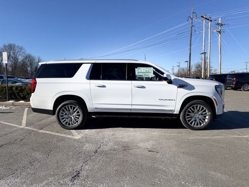 New 2026 GMC Yukon XL Elevation w/ Elevation Premium Package image 7
