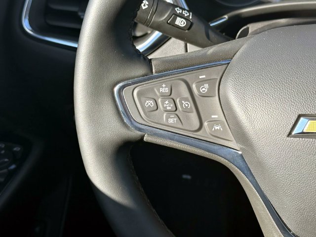 Used 2024 Chevrolet Equinox Premier AWD/4WD image 21