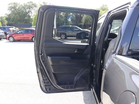 Certified 2025 Toyota Tacoma SR5 image 21