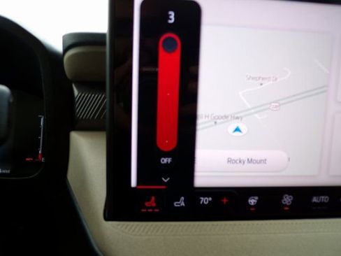 New 2026 Ford Maverick Lariat image 24