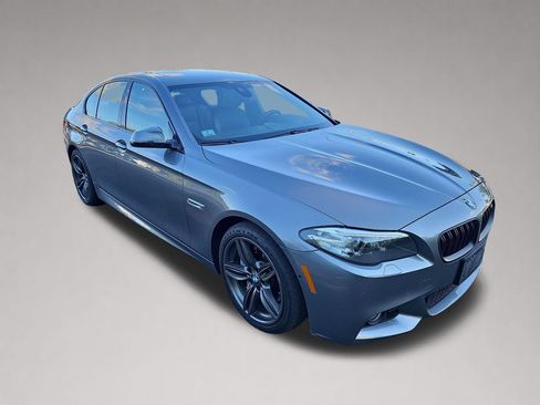 Used 2016 BMW 550i xDrive Sedan AWD/4WD image 1