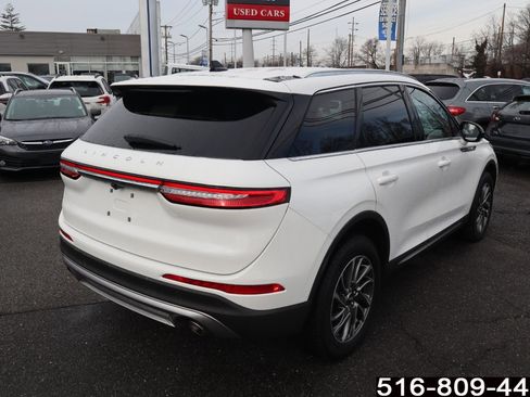 Used 2022 Lincoln Corsair AWD w/ Equipment Group 101A image 5