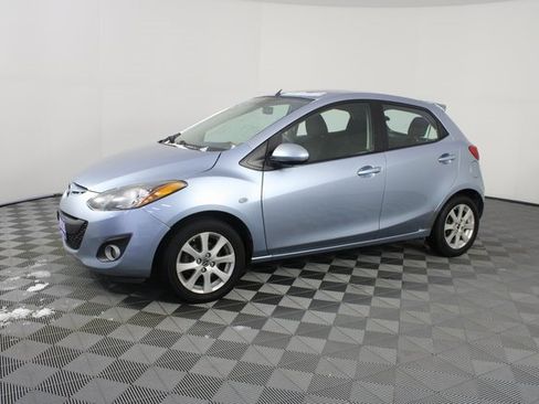 Used 2013 MAZDA MAZDA2 Touring image 2