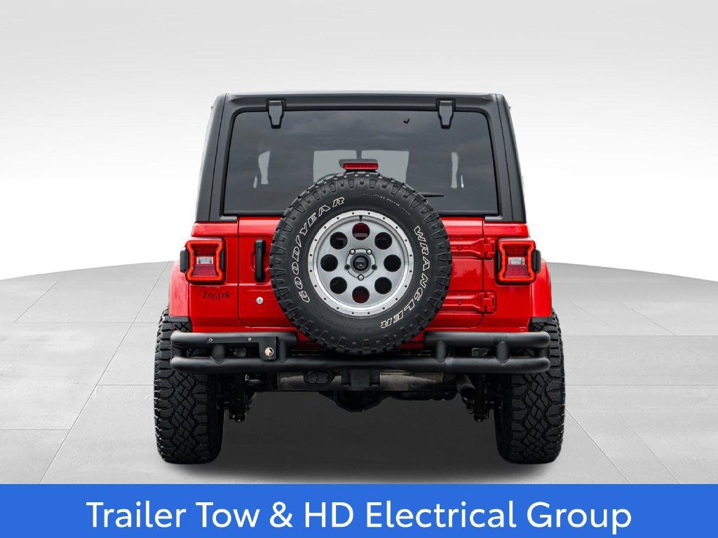 Used 2019 Jeep Wrangler Unlimited Sahara AWD/4WD image 6