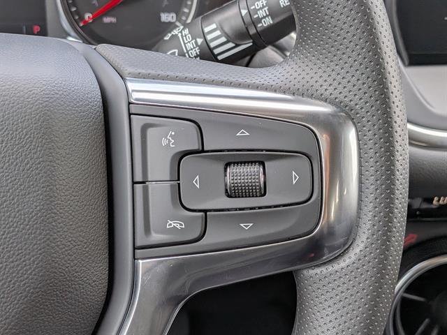 New 2026 Chevrolet Blazer LT w/ Convenience Package FWD image 24