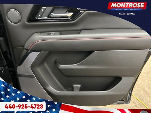 New 2026 GMC Yukon XL AT4 Ultimate AWD/4WD image 28